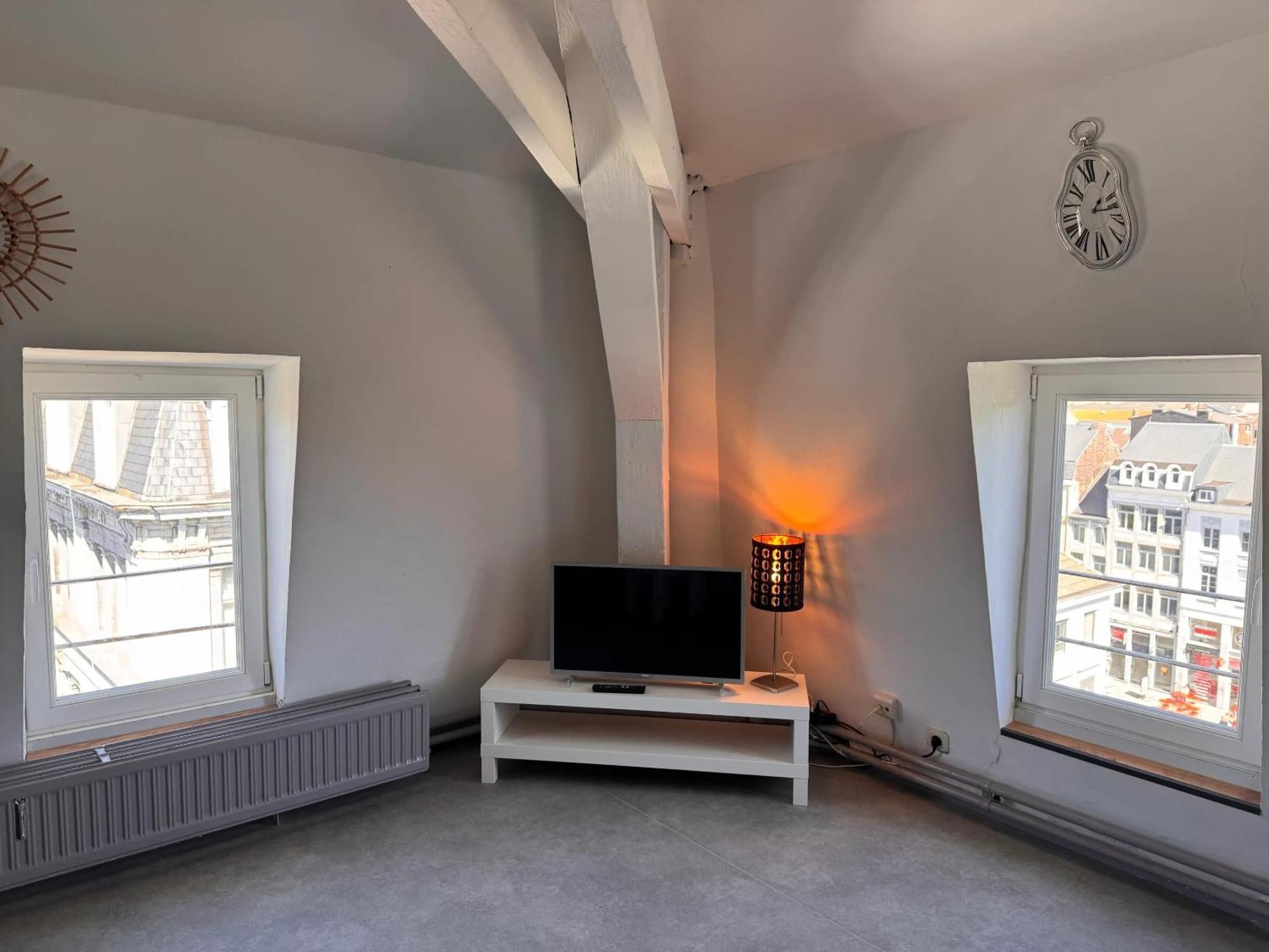 Charming Apartment In Liege City Centre With Parking Included Esterno foto